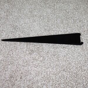 19 Inch Black Metal Tapered Shelf Bracket Retail Display Gondola Support